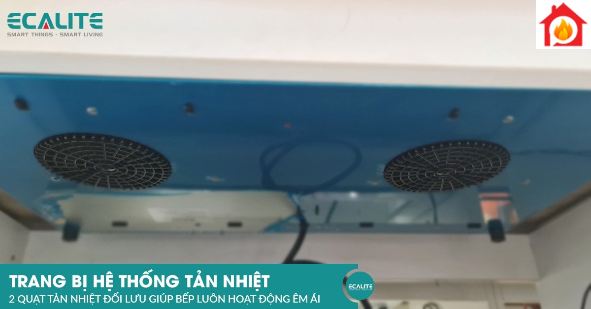 Phía dưới bếp điện từ Ecalite EL-MK2688IR được trang bị 2 quạt tản nhiệt giúp bếp luôn mát mẻ