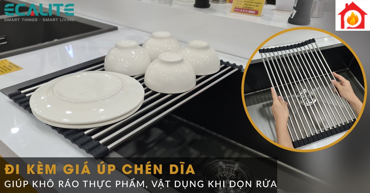 Đi kèm với chậu rửa bát ESD-7845HB là giá úp chén dĩa tiện lợi