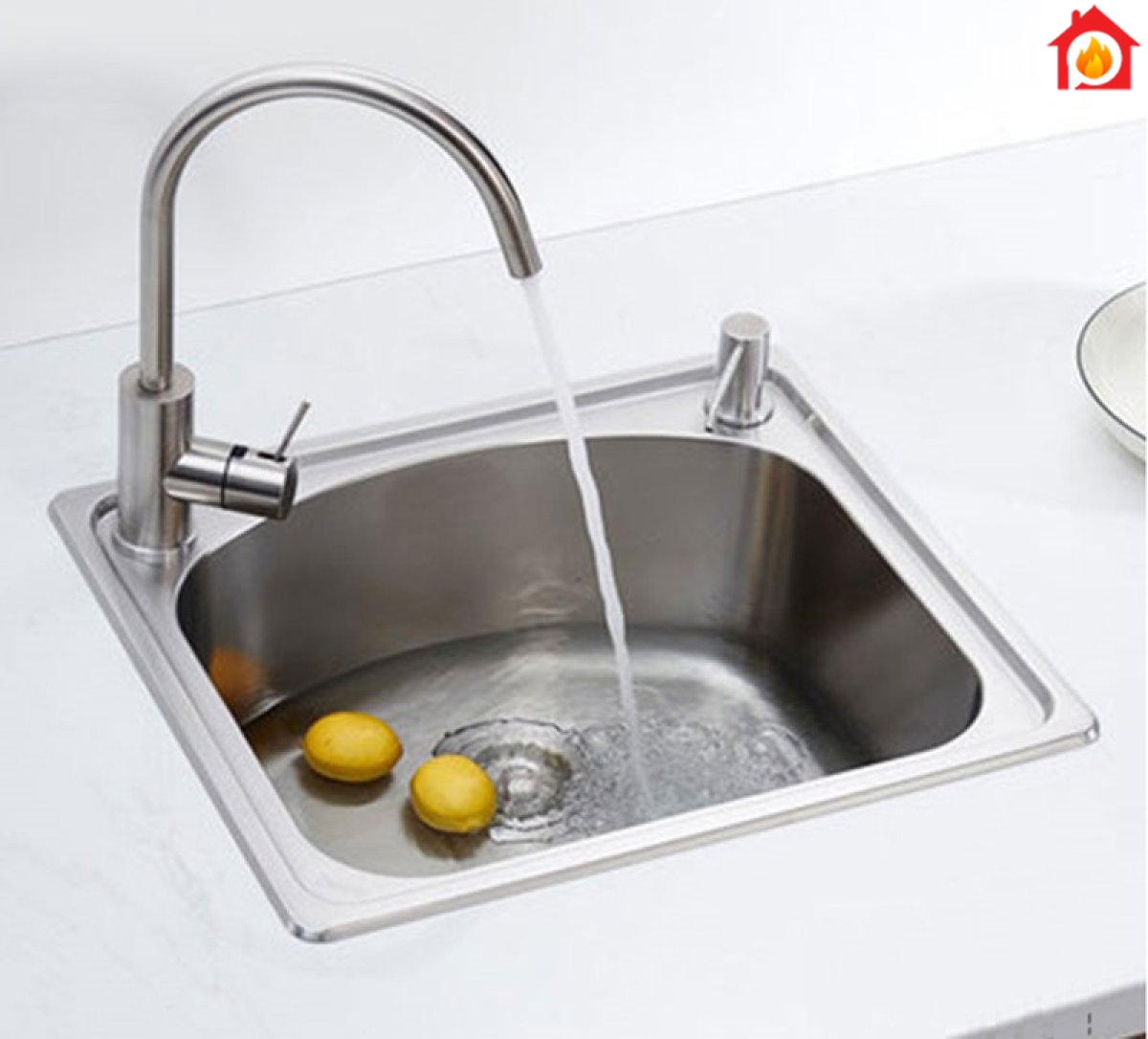 Chậu rửa chén Roland A-5043 có kích thước sản phẩm 500 x 430 x 220mm