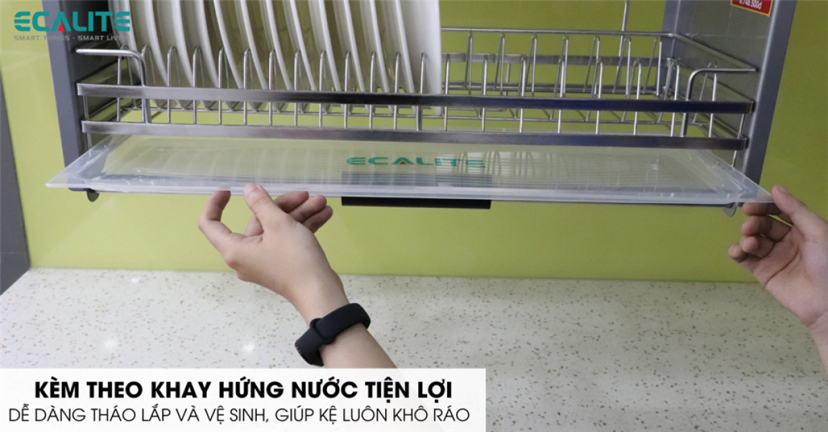 Trang bị khay hứng nước tiện lợi Trang bị khay hứng nước tiện lợi