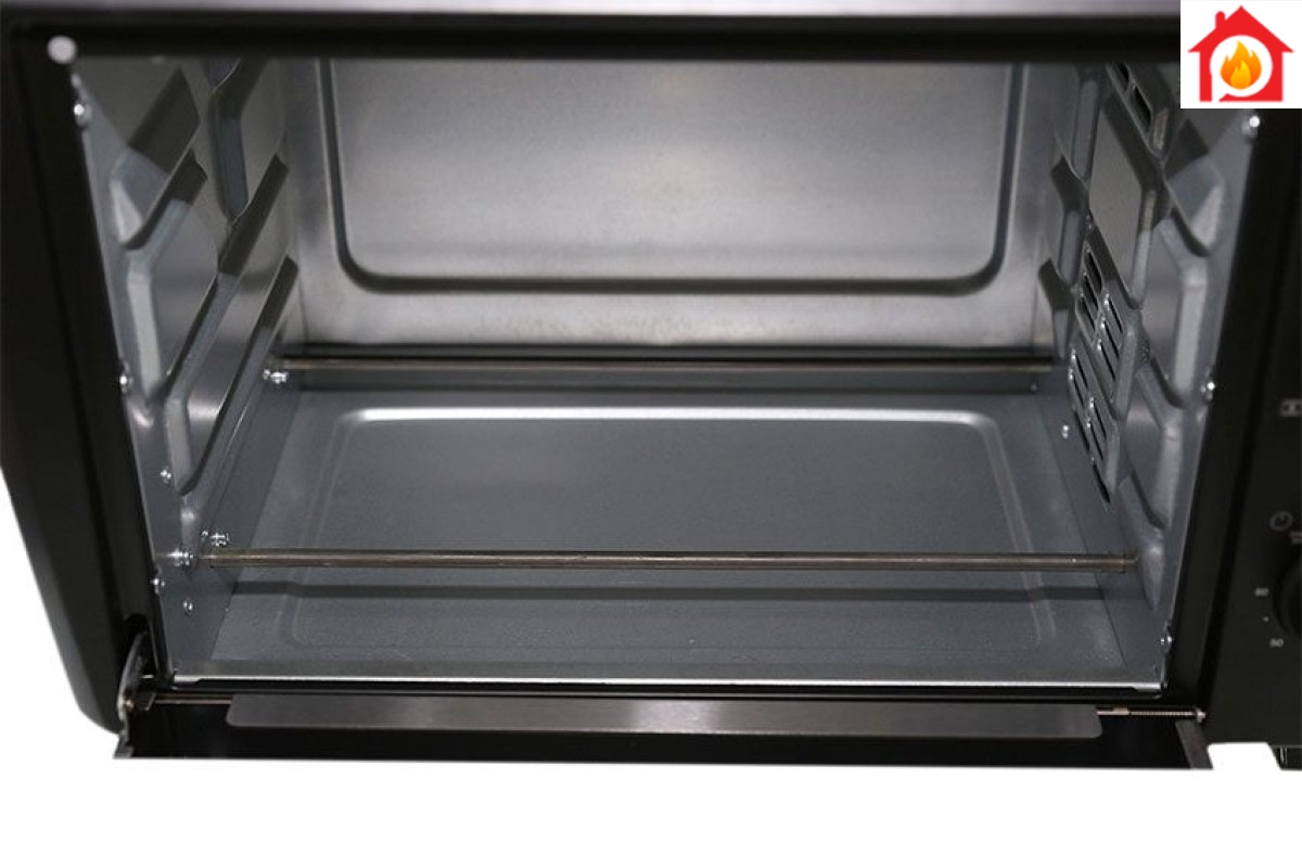 Chất liệu khoang lò của lò nướng Electrolux EOT4805K
