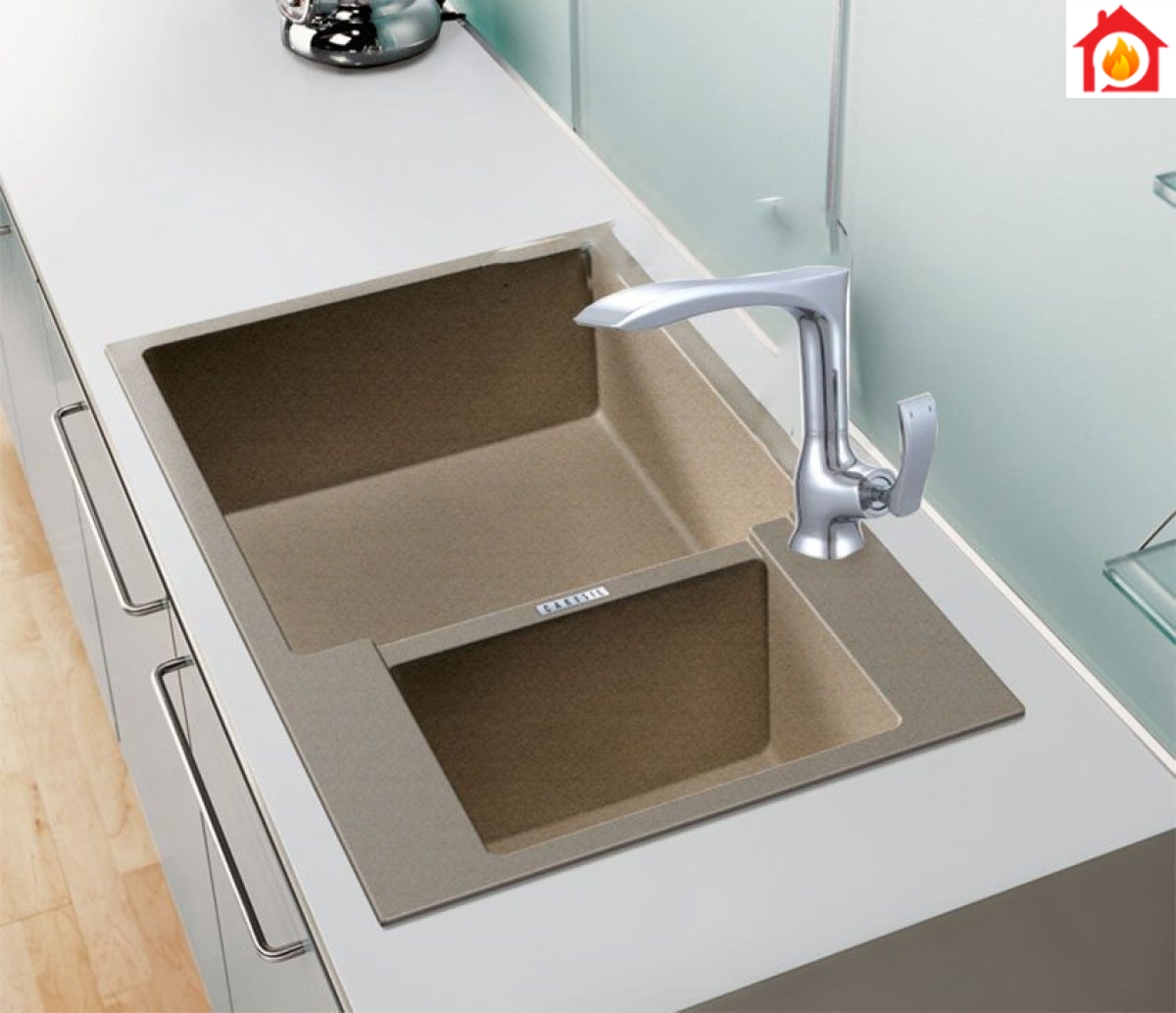Vòi rửa bát Canzy CZ-805 với thiết kế hiện đại, sang trọng