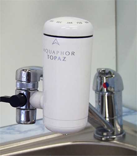 Máy lọc nước đầu vòi Aquaphor Topaz tiện dụng
